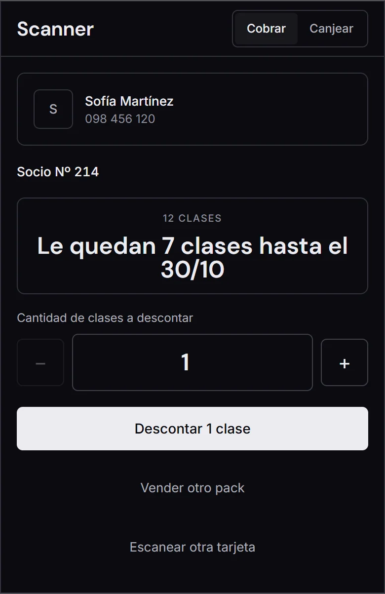 Escáner: Socio Nº 214, plan 12 clases, Le quedan 7 clases hasta el 30/10, botón Descontar 1 clase